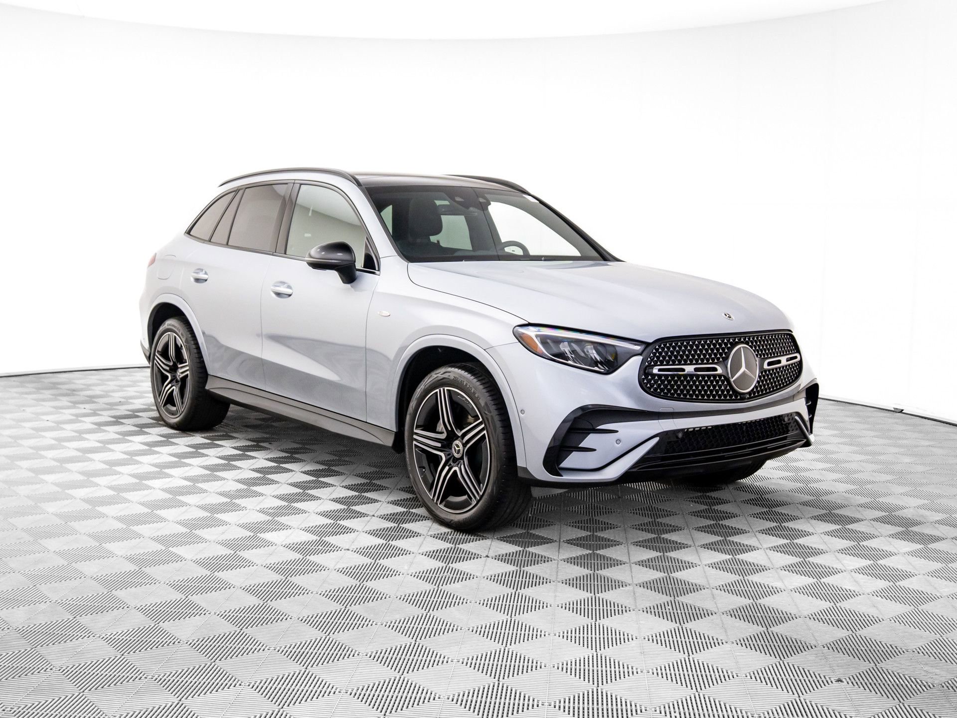 Certified 2025 Mercedes-Benz GLC 350e 4MATIC image 14