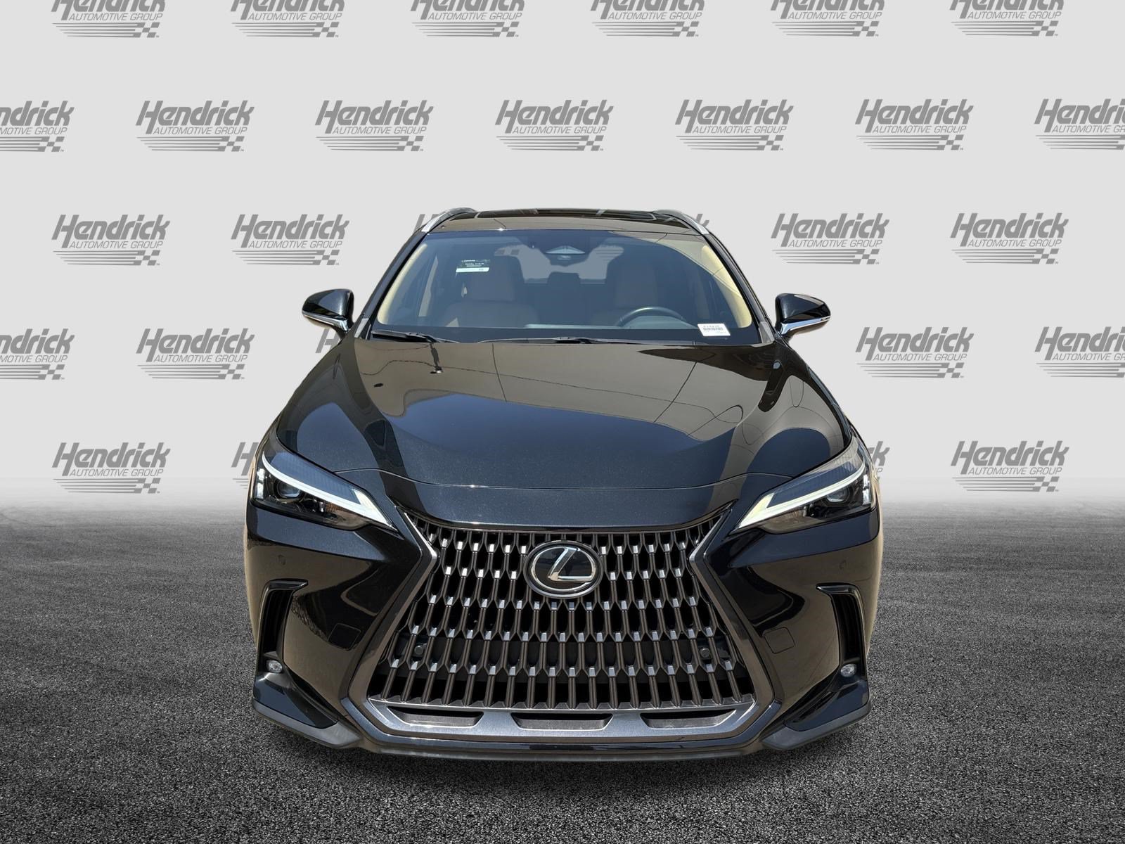 Used 2024 Lexus NX 250 FWD image 3