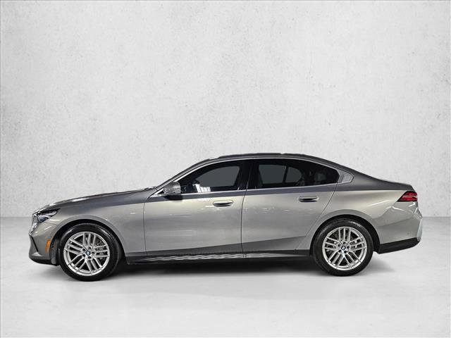 Certified 2024 BMW 530i 530i w/ Premium Package image 8