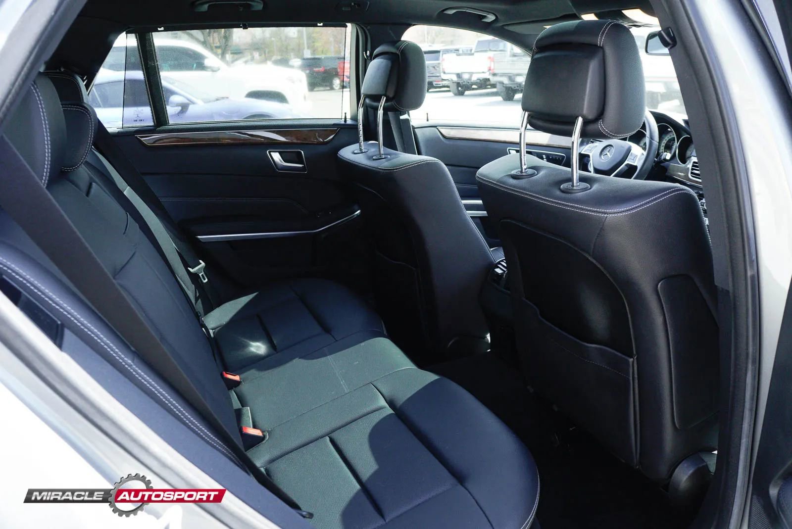 Used 2014 Mercedes-Benz E 350 4MATIC Wagon w/ Premium 1 Package image 38