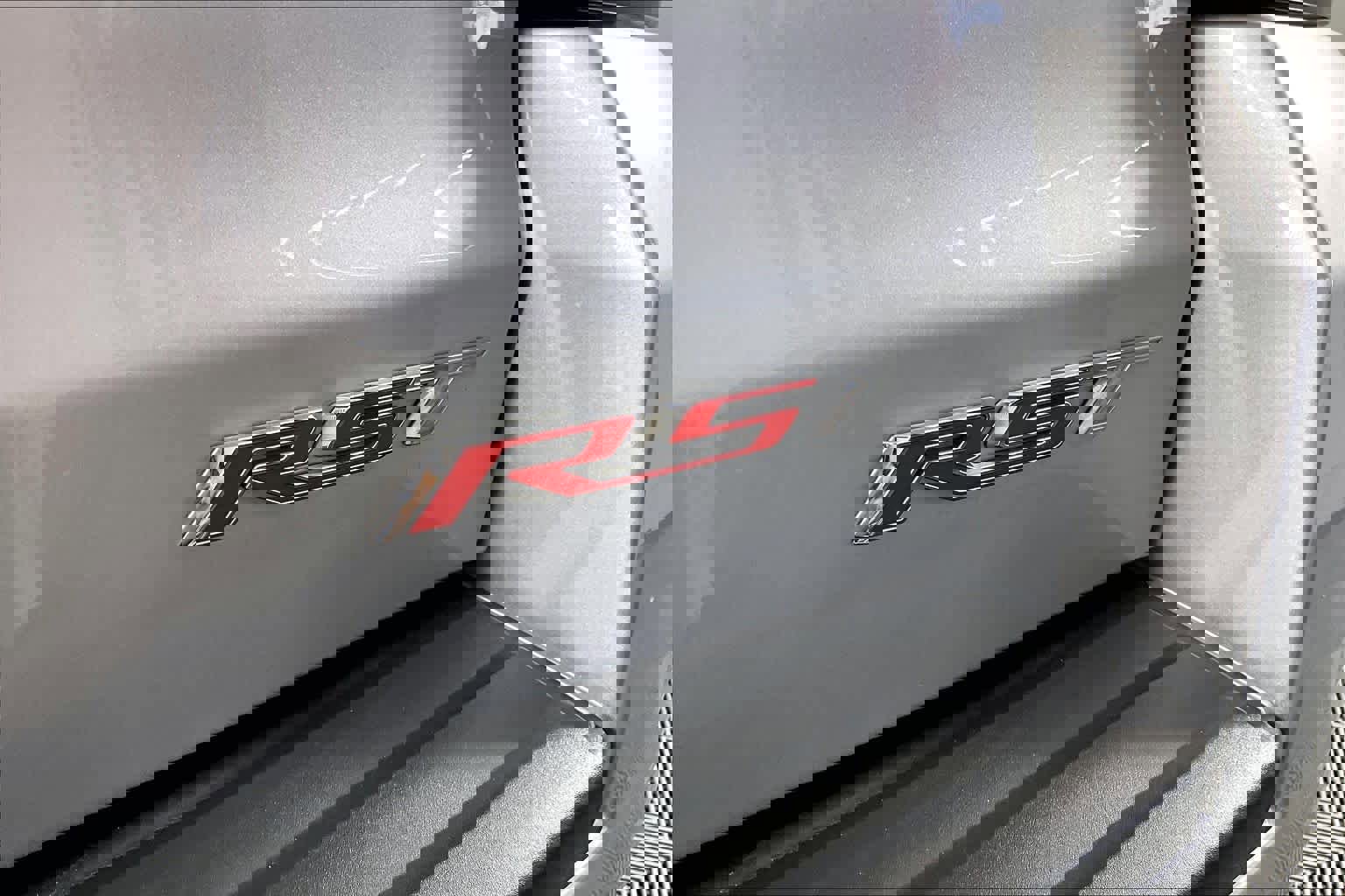 Used 2020 Chevrolet Suburban Premier image 10