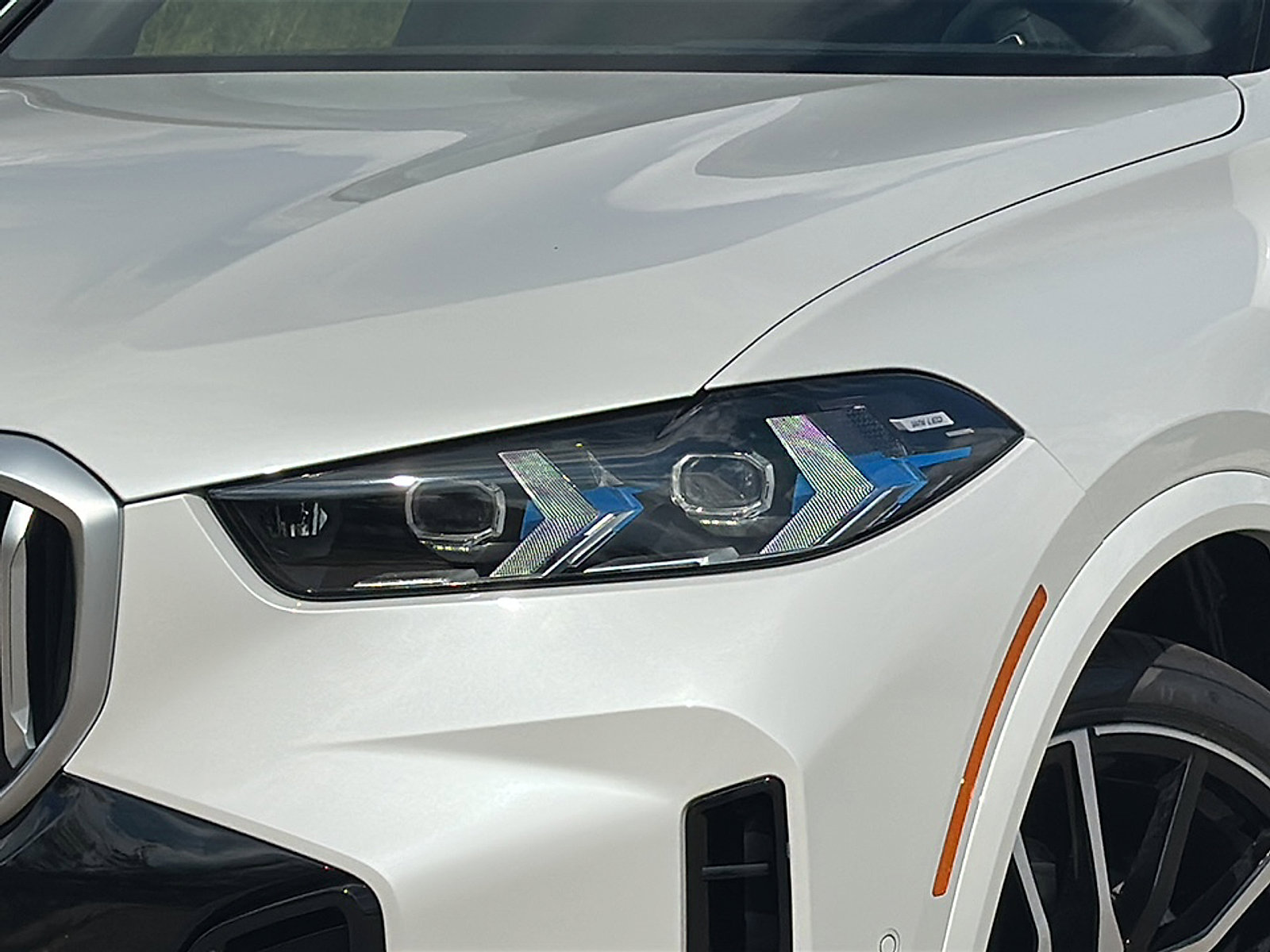 New 2026 BMW X5 sDrive40i w/ M Sport Package image 4