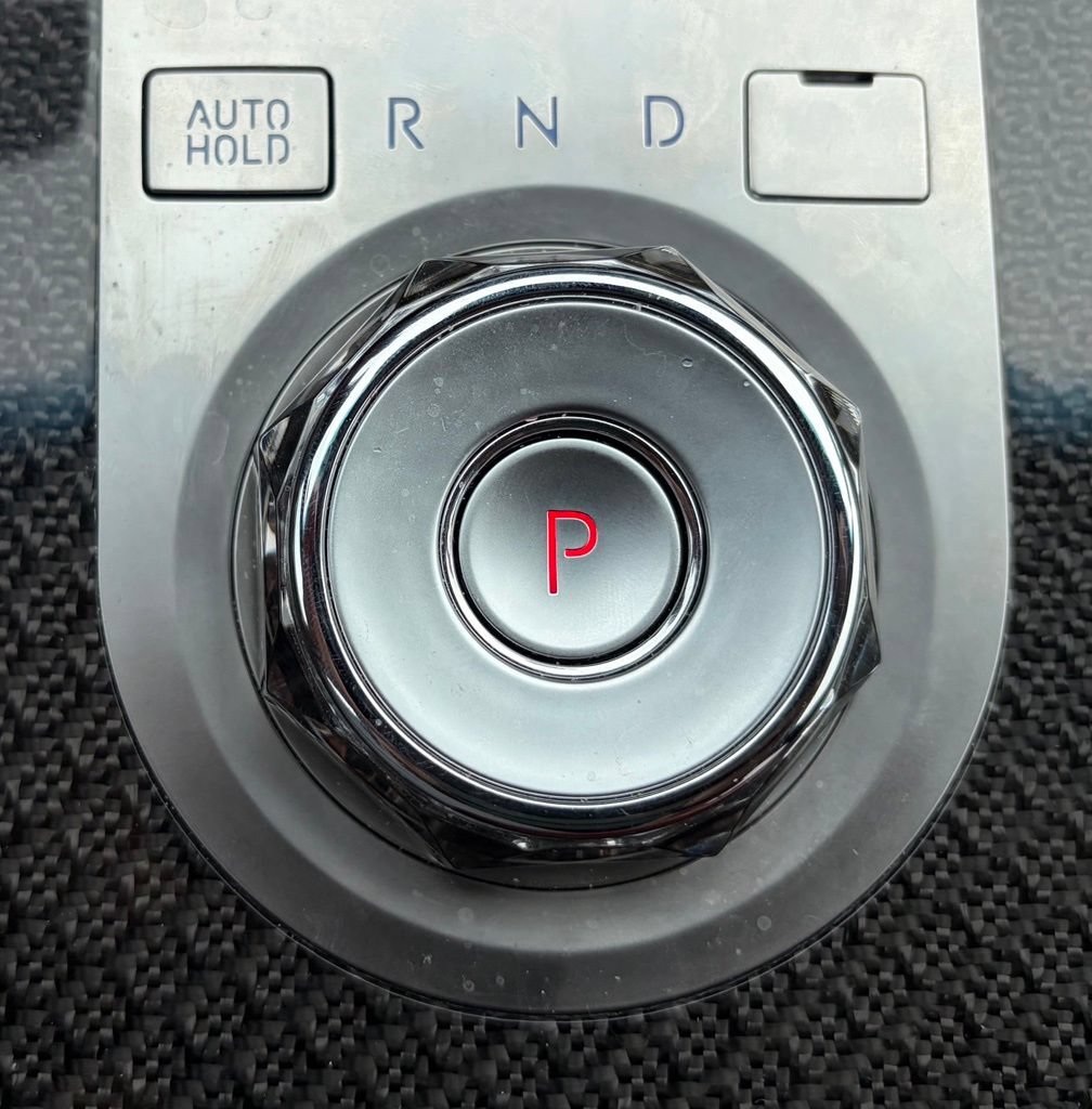 Used 2025 Genesis GV80 3.5T e-SC AWD/4WD image 14