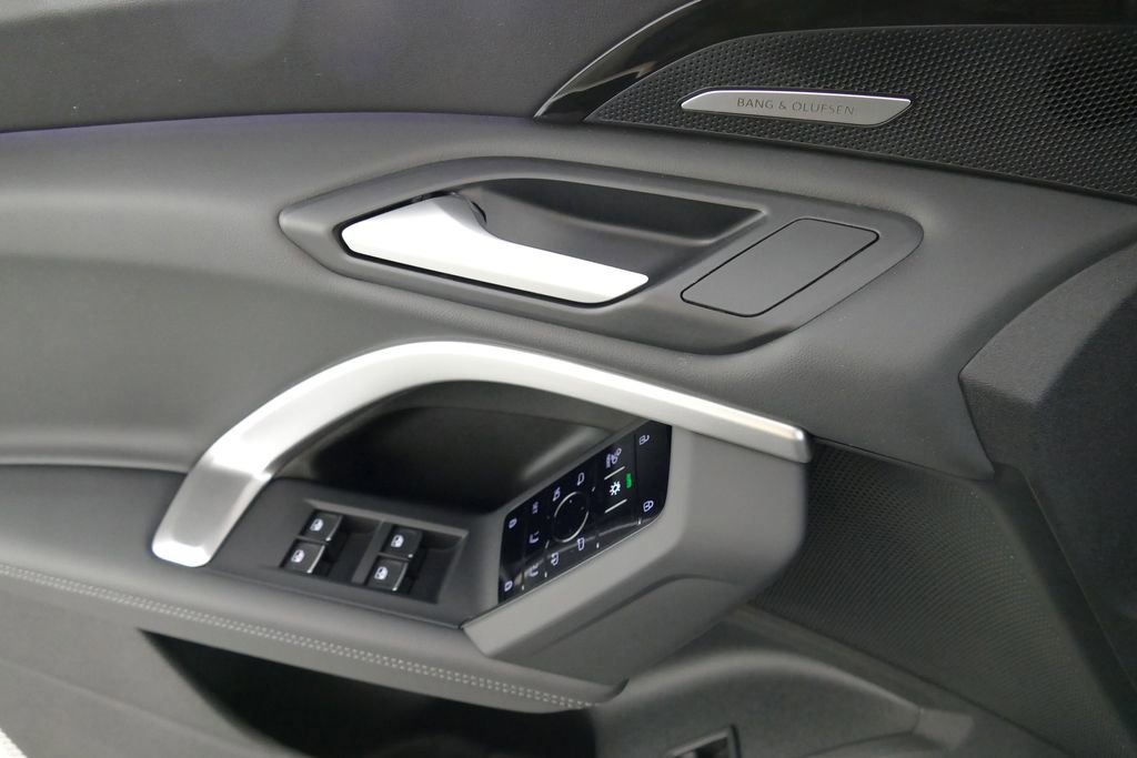 Used 2025 Audi Q5 Premium Plus image 22