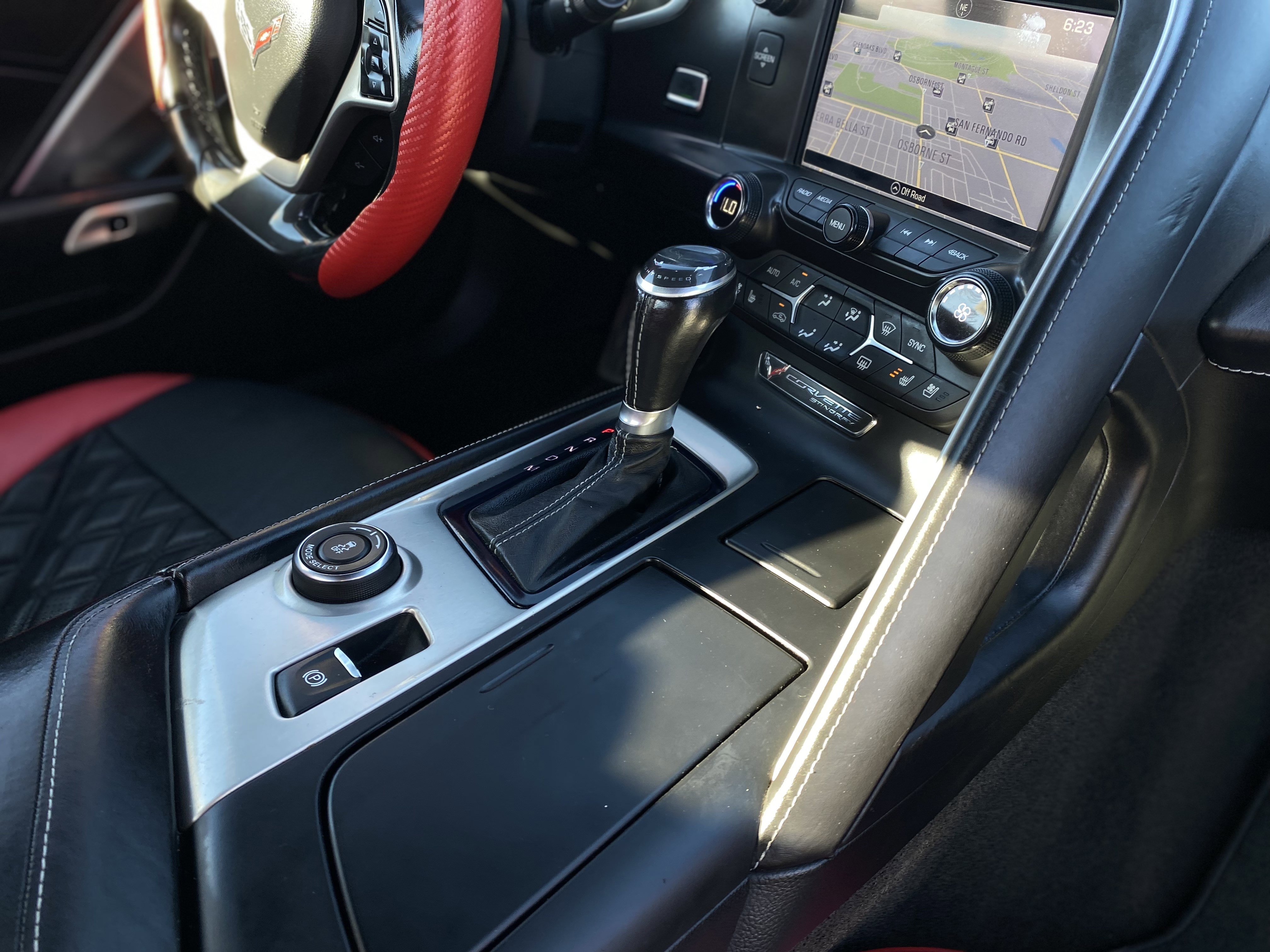 Used 2017 Chevrolet Corvette Stingray Convertible w/ 3LT Preferred Equipment Group image 19