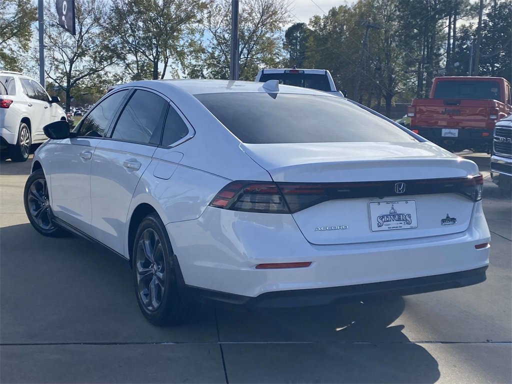 Used 2023 Honda Accord EX image 6