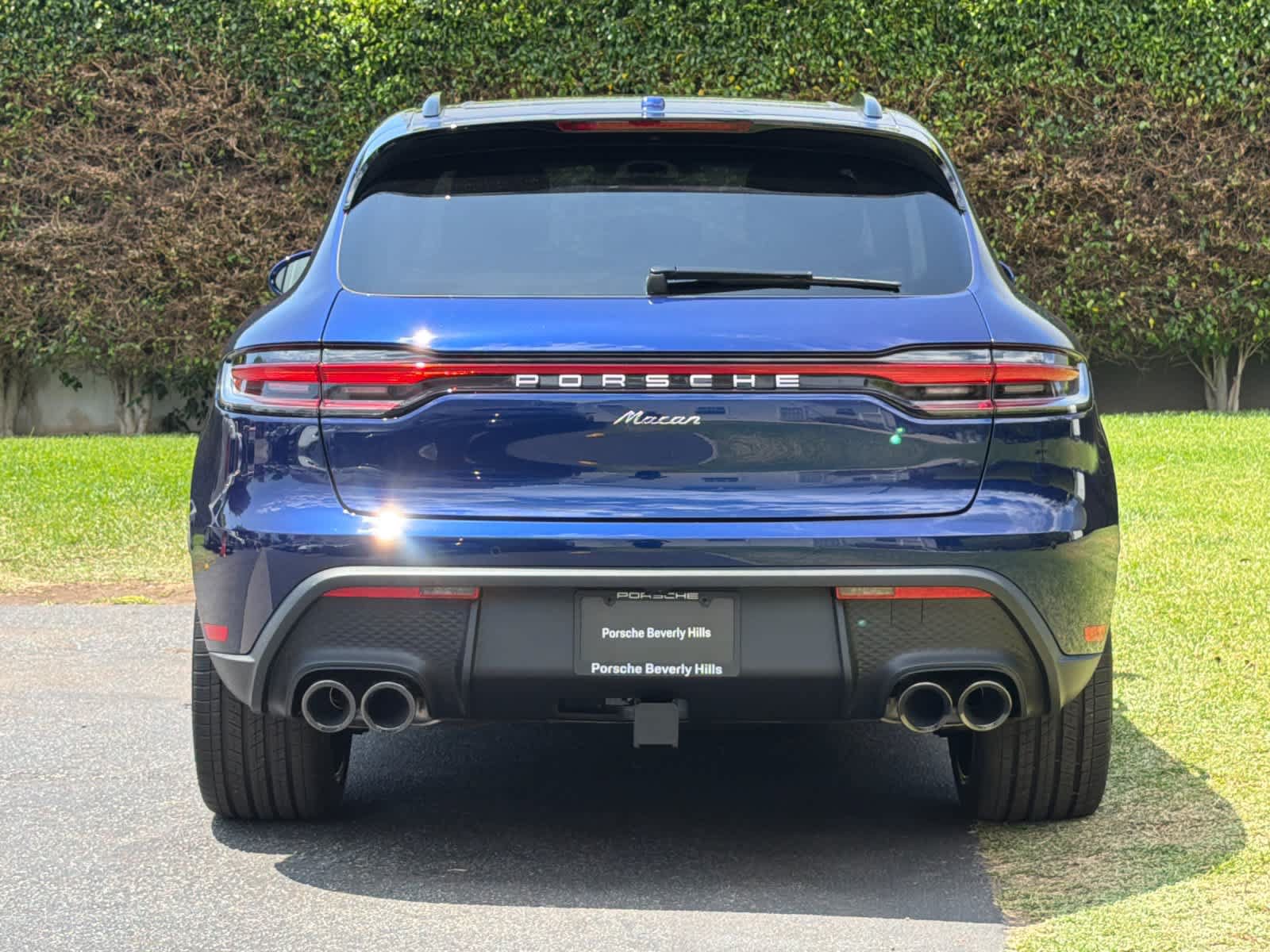 New 2026 Porsche Macan AWD/4WD image 7