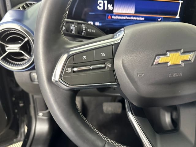 Used 2024 Chevrolet Equinox EV LT image 15