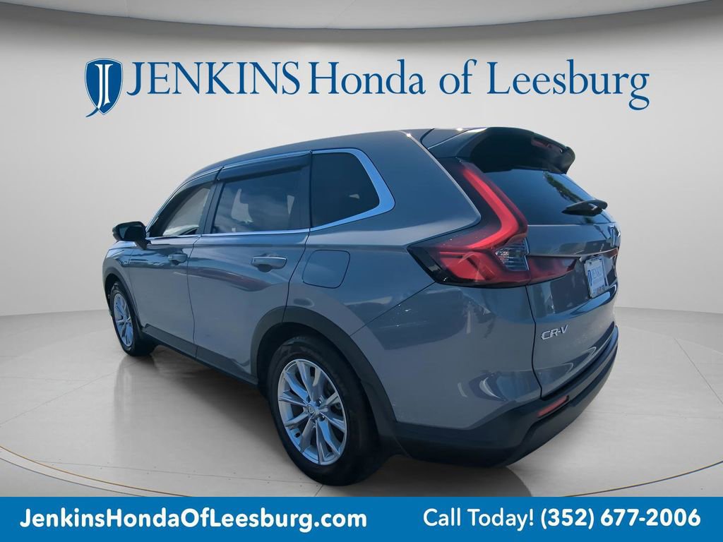 Used 2025 Honda CR-V EX image 5