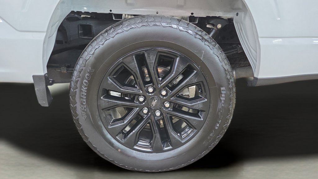 Used 2024 Ford F150 Lariat AWD/4WD image 31