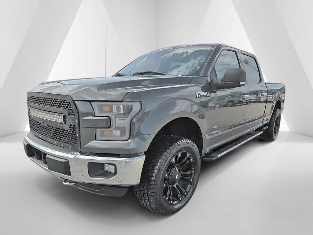 Used 2015 Ford F150 XLT w/ Equipment Group 302A Luxury AWD/4WD image 3