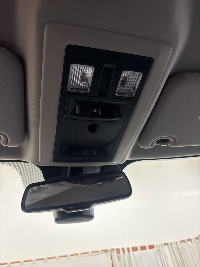 Used 2018 RAM 1500 Laramie w/ Convenience Group AWD/4WD image 15