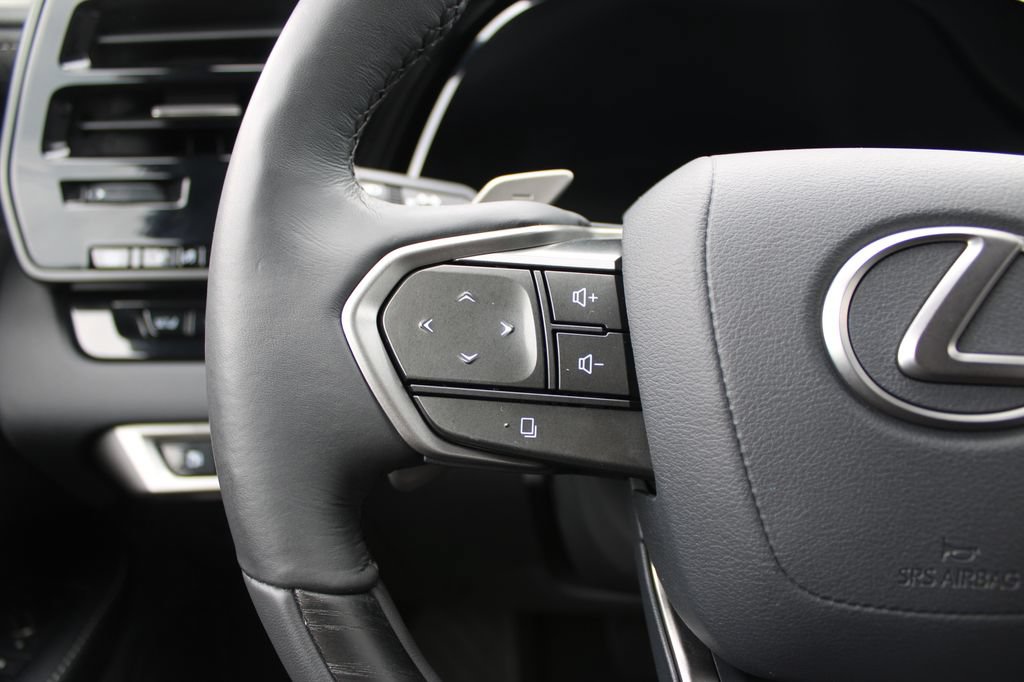 Used 2023 Lexus RX 350 AWD w/ Accessory Package image 18