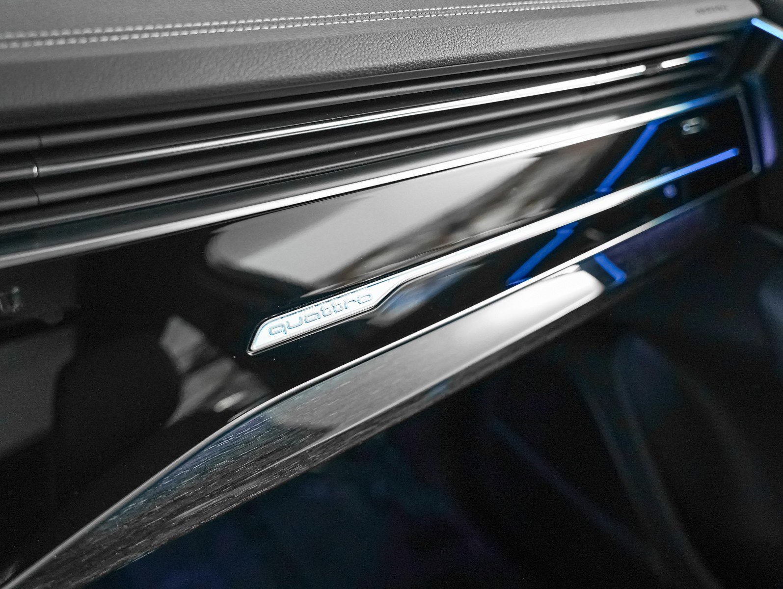 New 2026 Audi Q7 2.0T Premium image 23