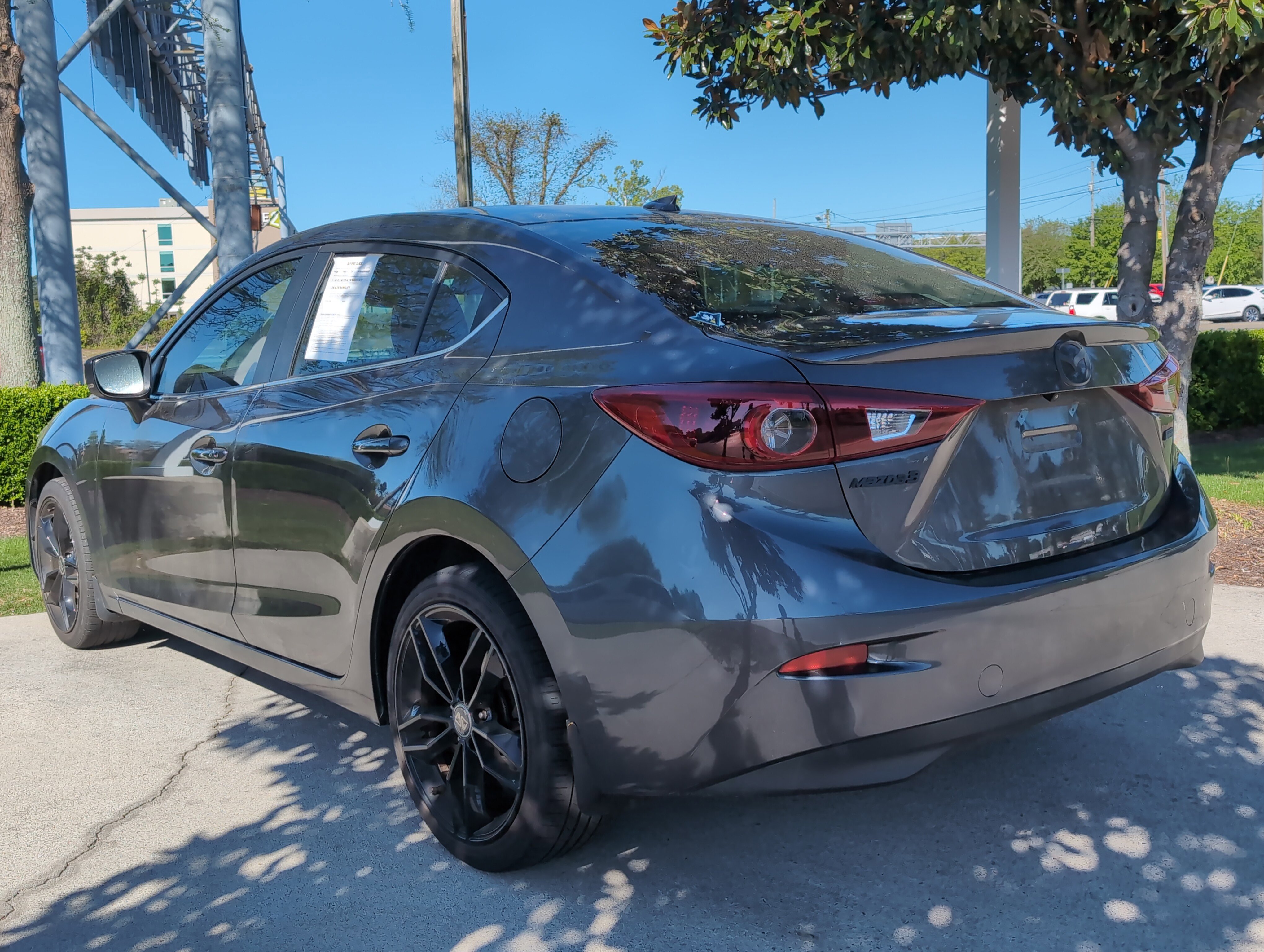 Used 2017 MAZDA MAZDA3 Grand Touring w/ Premium Equipment Package image 8