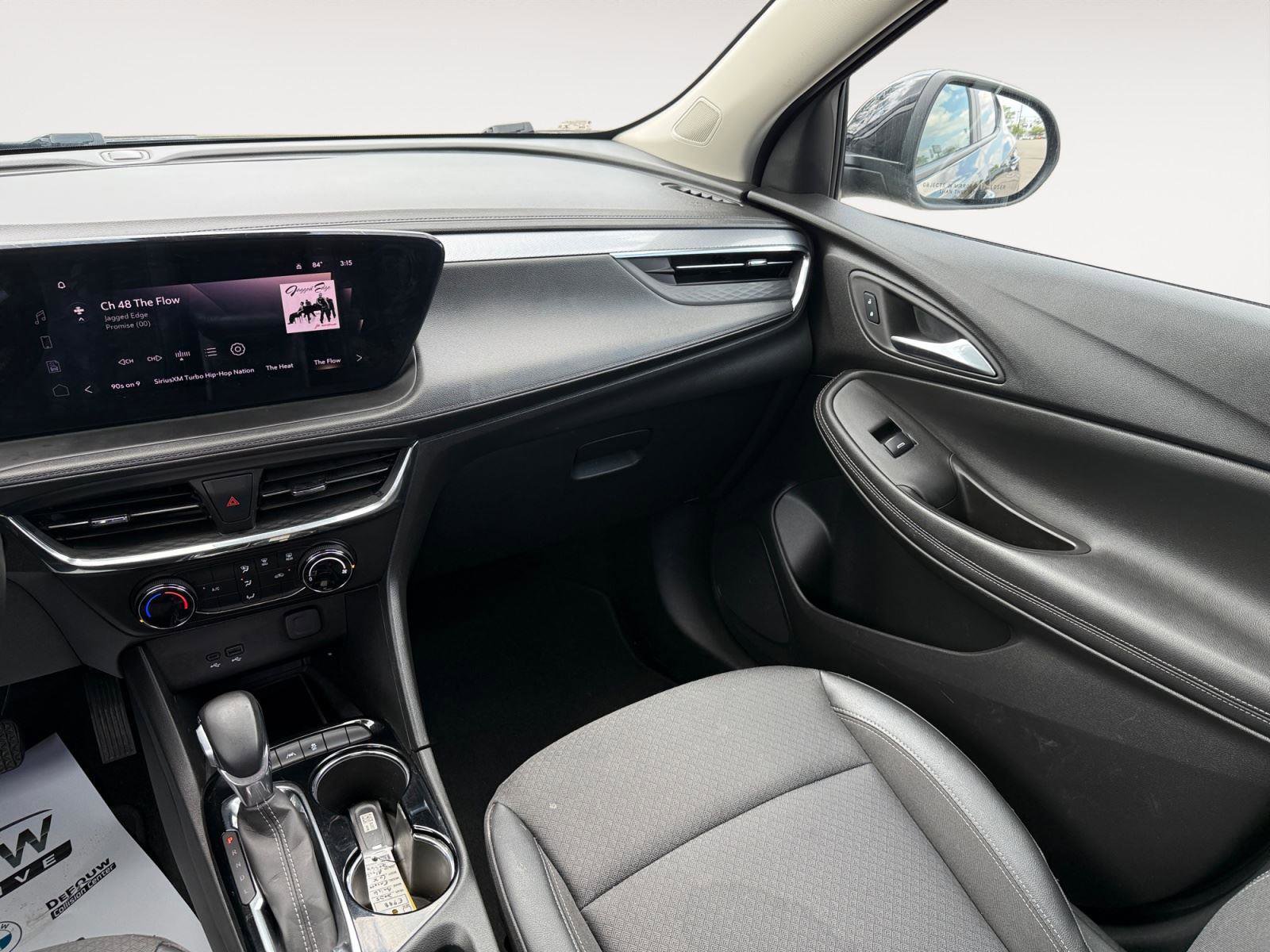 Used 2025 Buick Encore GX Preferred image 12