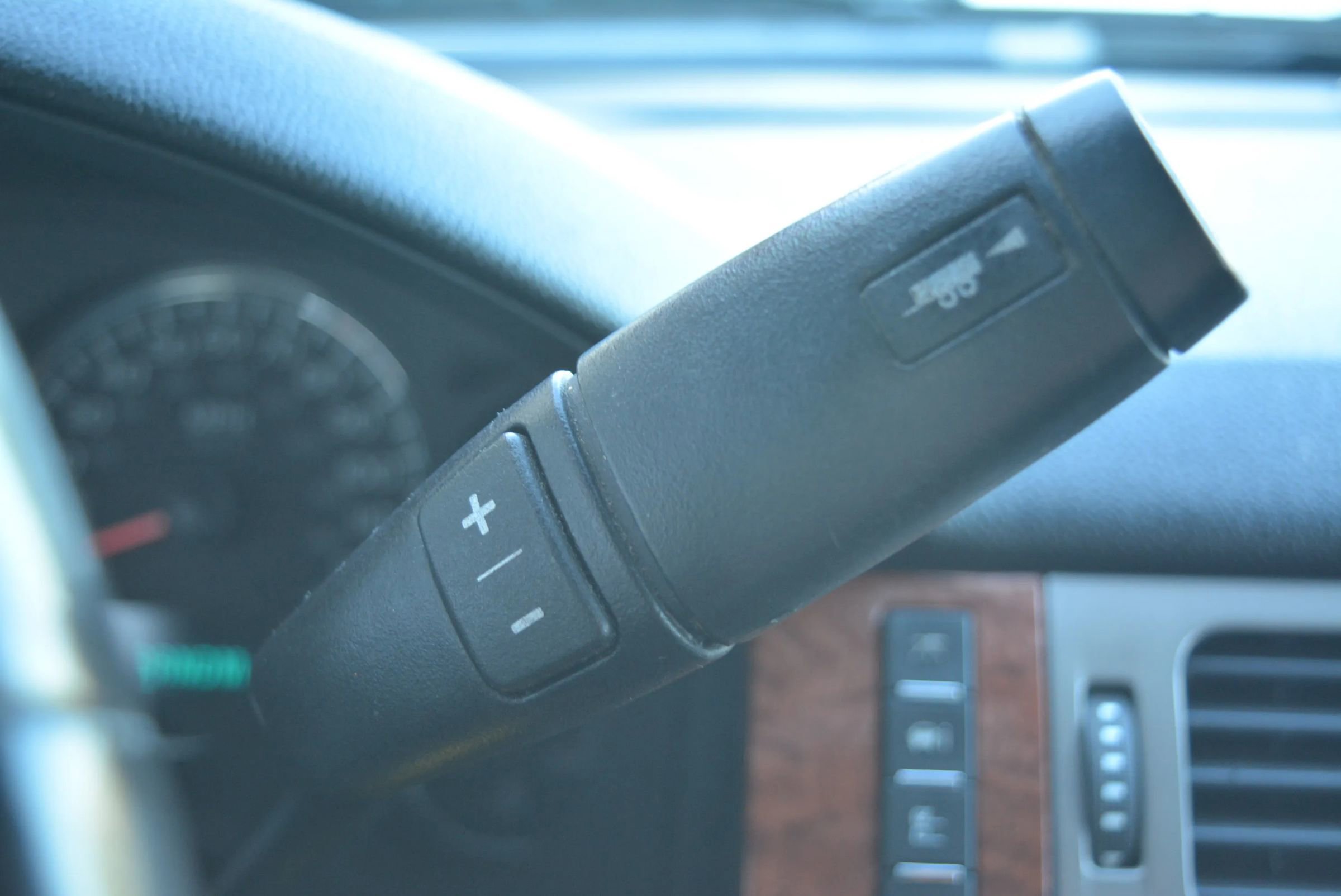 Used 2008 GMC Sierra 3500 SLT image 22