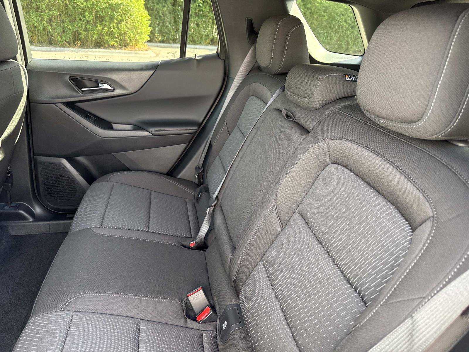 New 2027 Chevrolet Equinox LT FWD image 11
