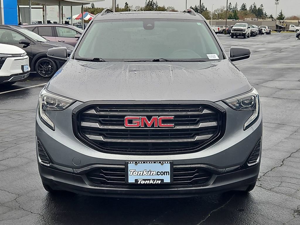 Used 2020 GMC Terrain SLE w/ Driver Convenience Package image 9