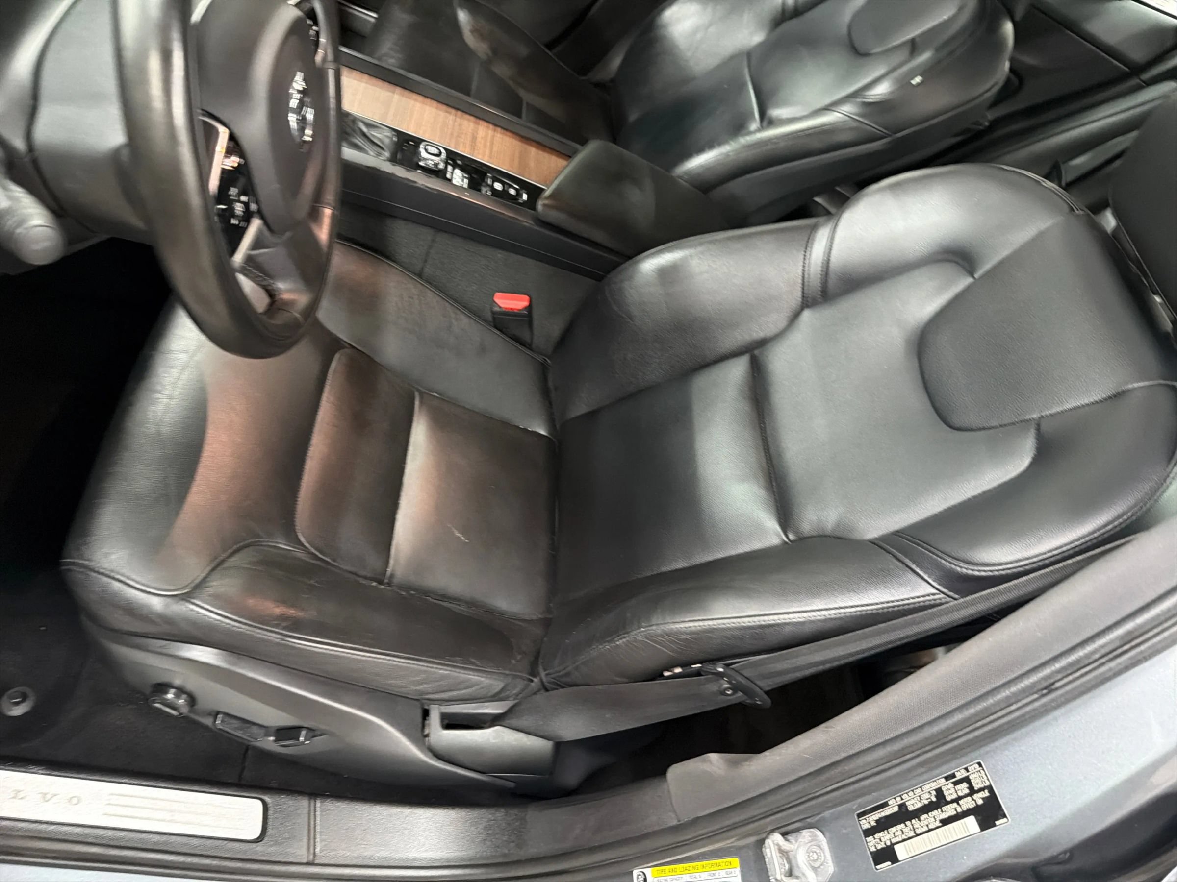 Used 2019 Volvo S60 T5 Momentum w/ Multimedia Package FWD image 16