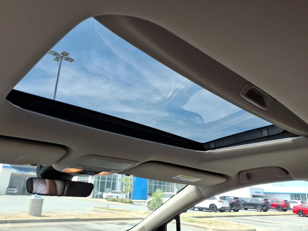 Used 2024 Honda Odyssey EX-L image 11