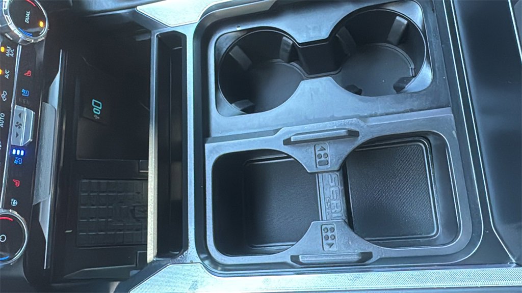 Certified 2024 Ford F350 Platinum w/ Tremor Off-Road Package image 17