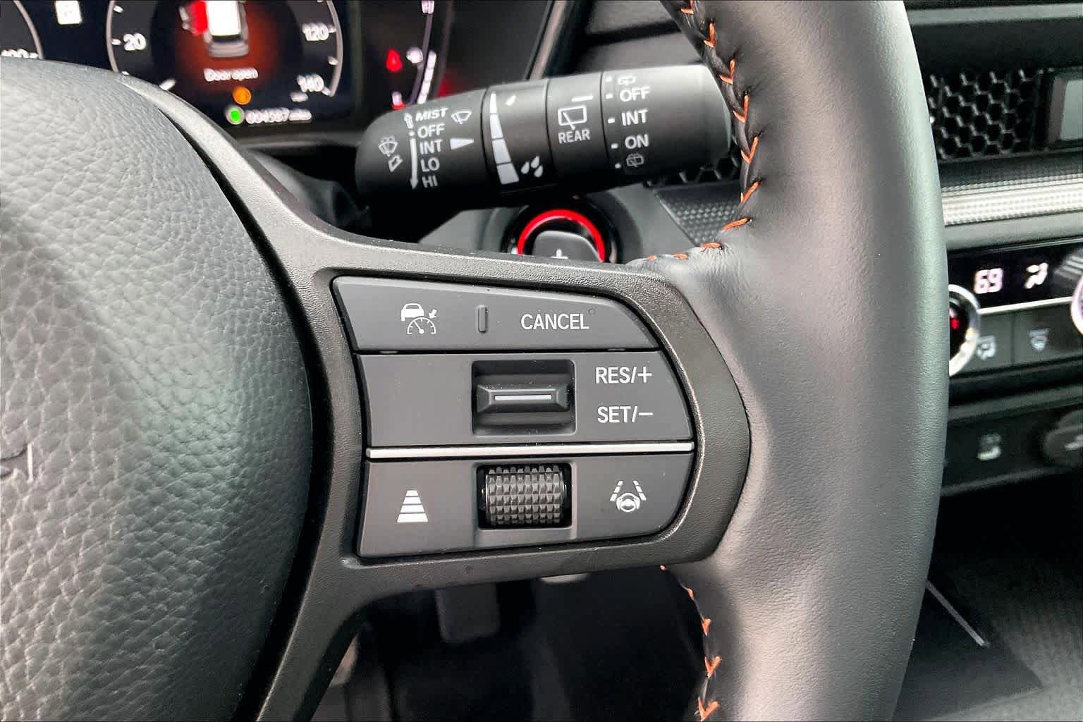 Used 2026 Honda CR-V TrailSport image 25