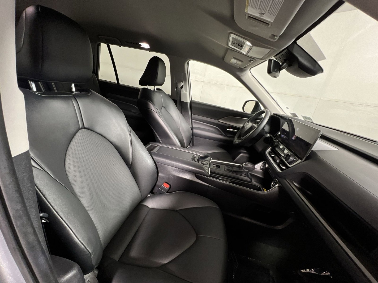 Used 2024 Toyota Grand Highlander XLE image 23