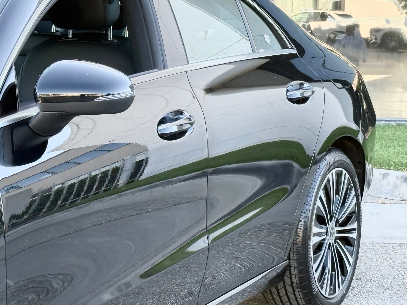 Used 2023 Mercedes-Benz CLA 250 image 4