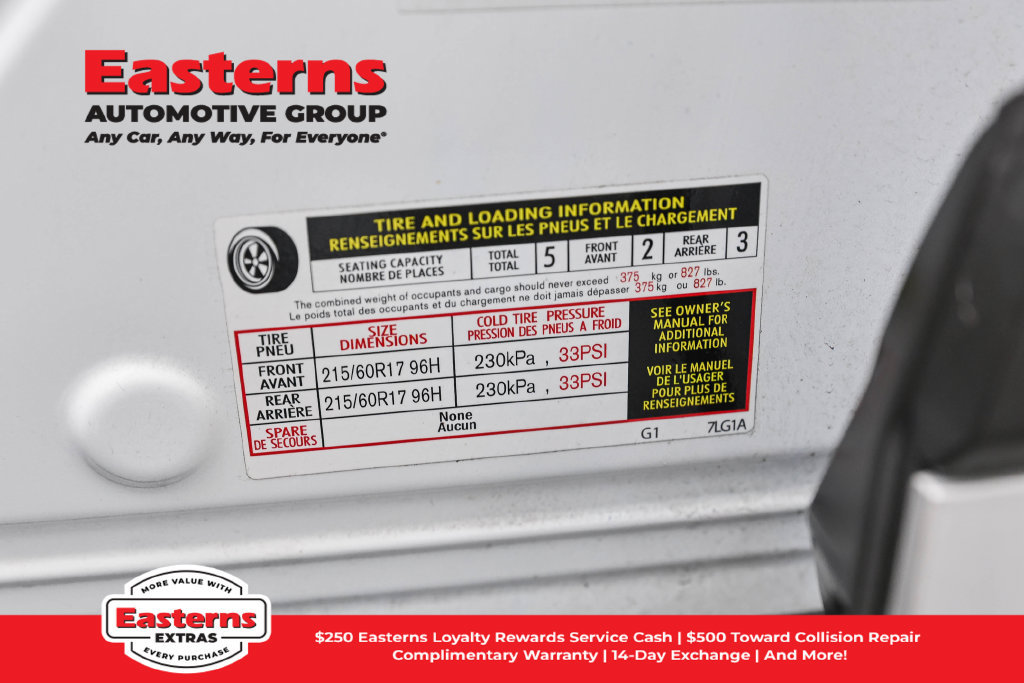 Used 2025 Nissan Kicks SV w/ SV Premium Package AWD/4WD image 38