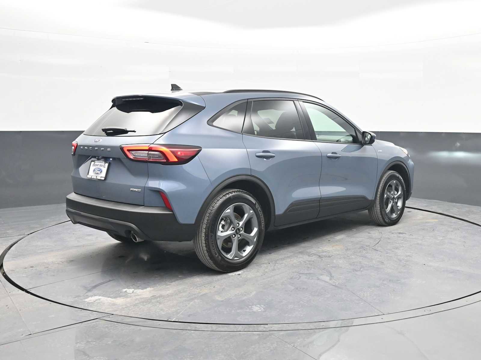 Used 2025 Ford Escape ST-Line Select image 8