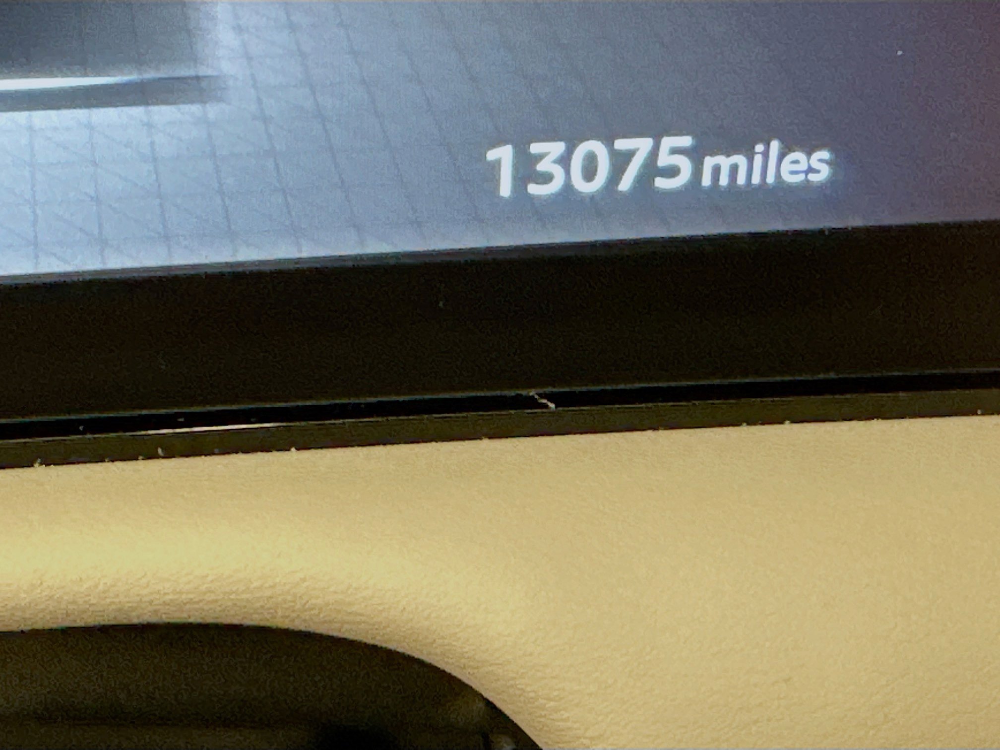 Used 2023 Nissan Ariya AWD image 19