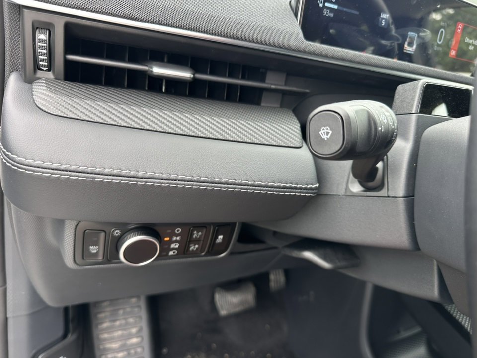 New 2025 Ford Mustang Mach-E Select w/ Comfort Package Lite image 35