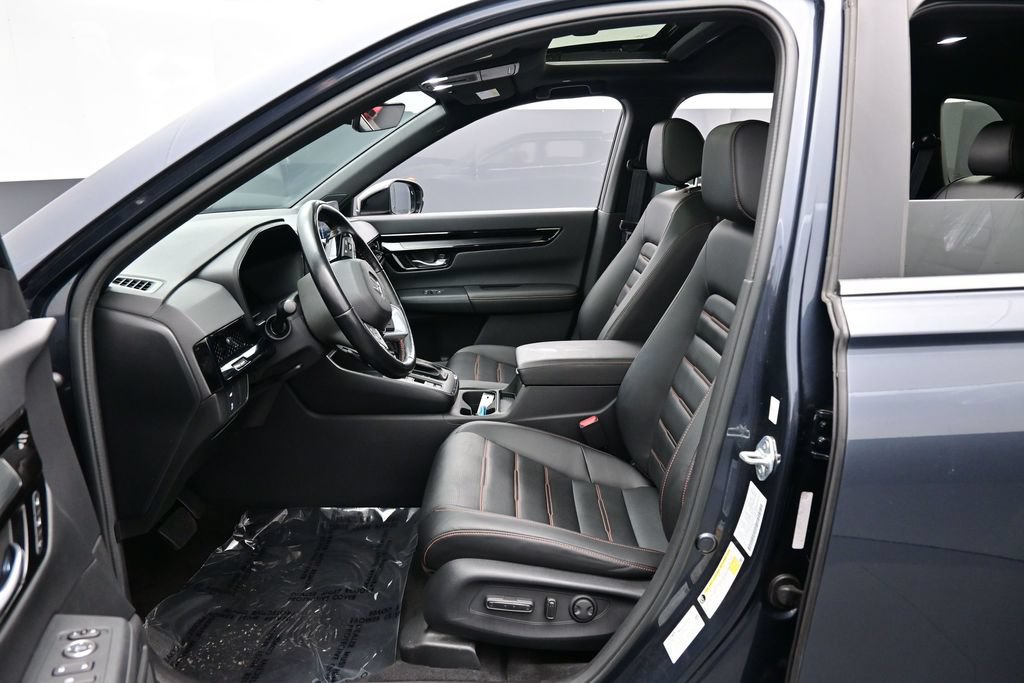 Used 2025 Honda CR-V Sport Touring image 22
