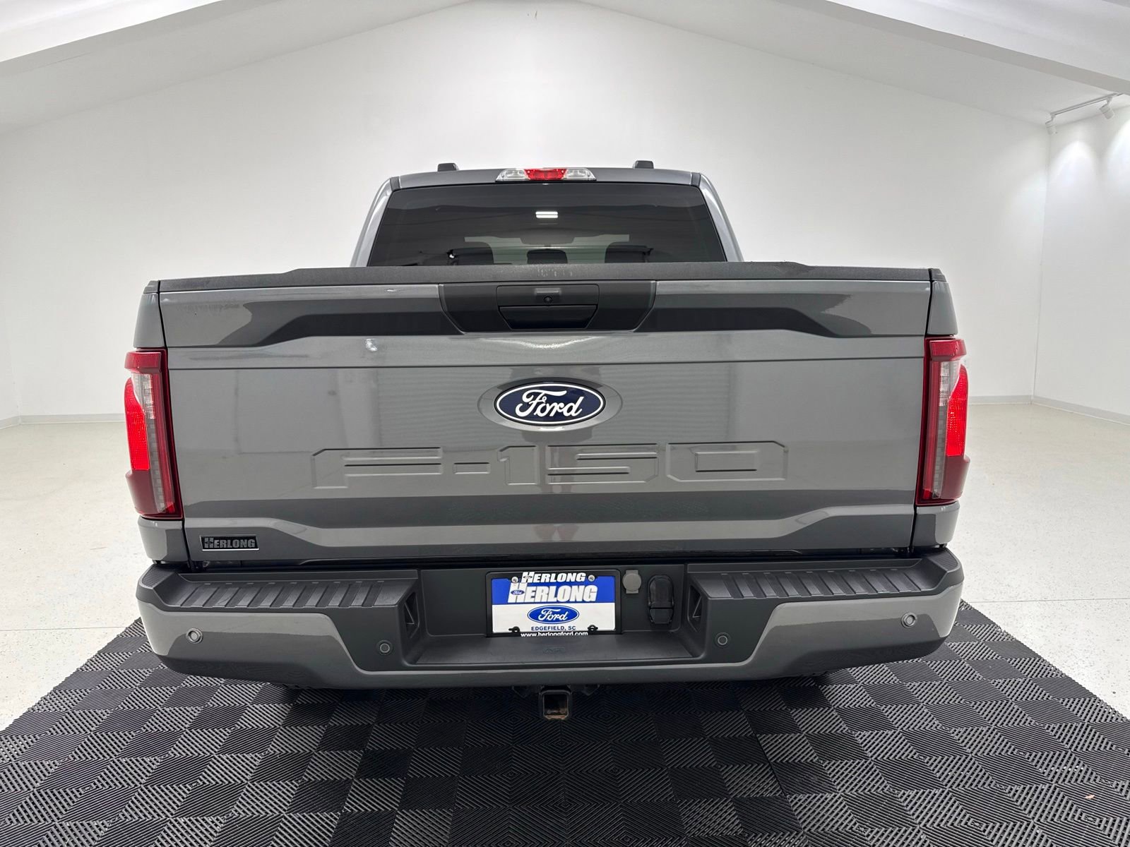 Used 2024 Ford F150 STX AWD/4WD image 5