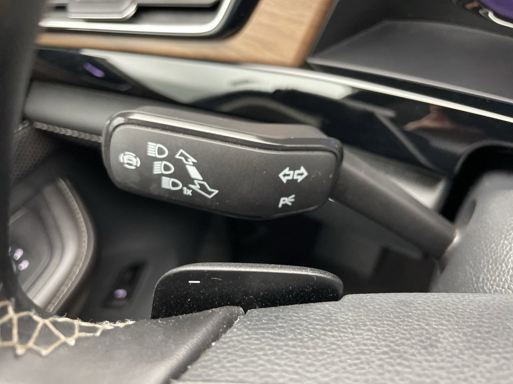 Used 2024 Volkswagen Atlas SE image 28