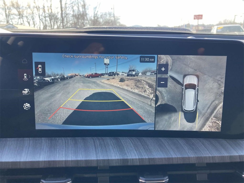 Used 2025 Kia Telluride SX image 23