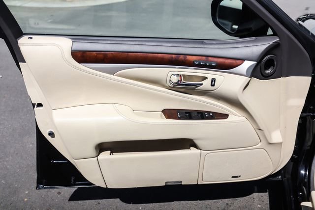 Used 2016 Lexus LS 460 L AWD/4WD image 59