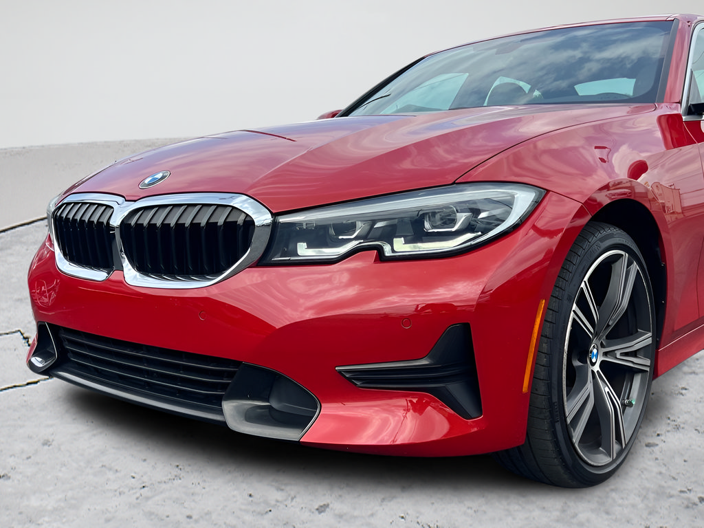 Used 2021 BMW 330i Sedan w/ Convenience Package RWD image 33