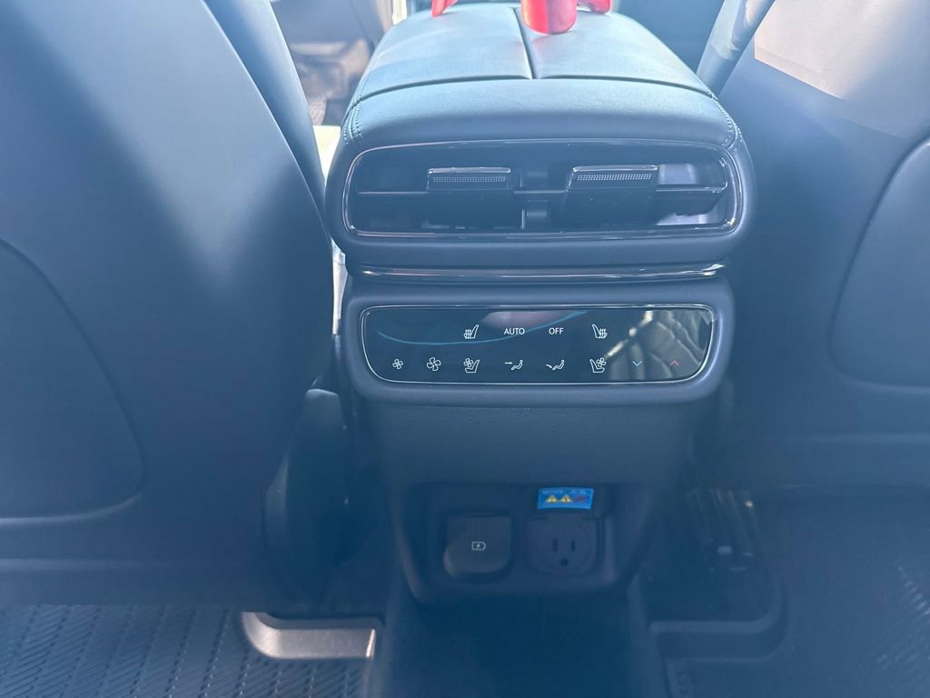 New 2026 Genesis GV80 3.5T Prestige image 14