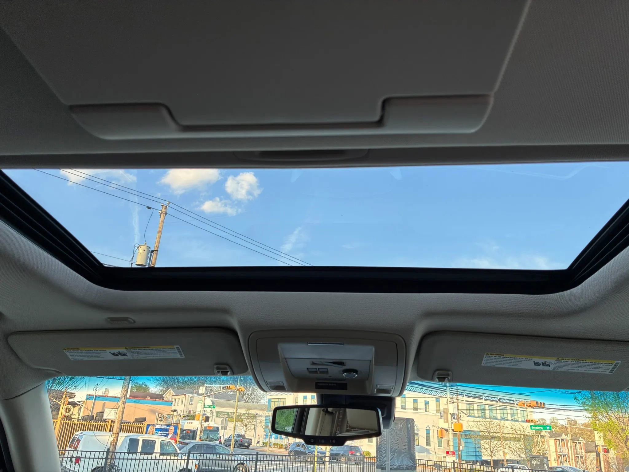 Used 2015 Chevrolet Tahoe LTZ image 30