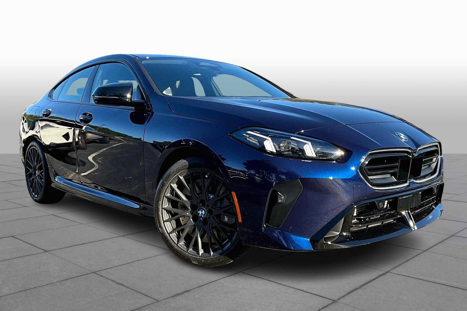 New 2026 BMW M235i xDrive w/ M Performance Package image 2