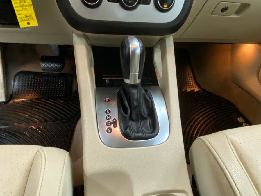 Used 2016 Volkswagen Eos Komfort image 39