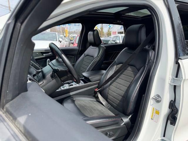 Used 2022 Ford Edge ST-Line image 24