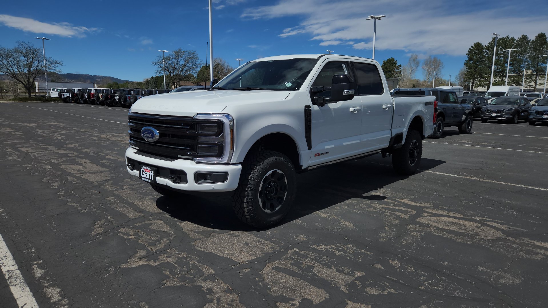 New 2026 Ford F350 Platinum w/ Tremor Off-Road Package AWD/4WD image 2