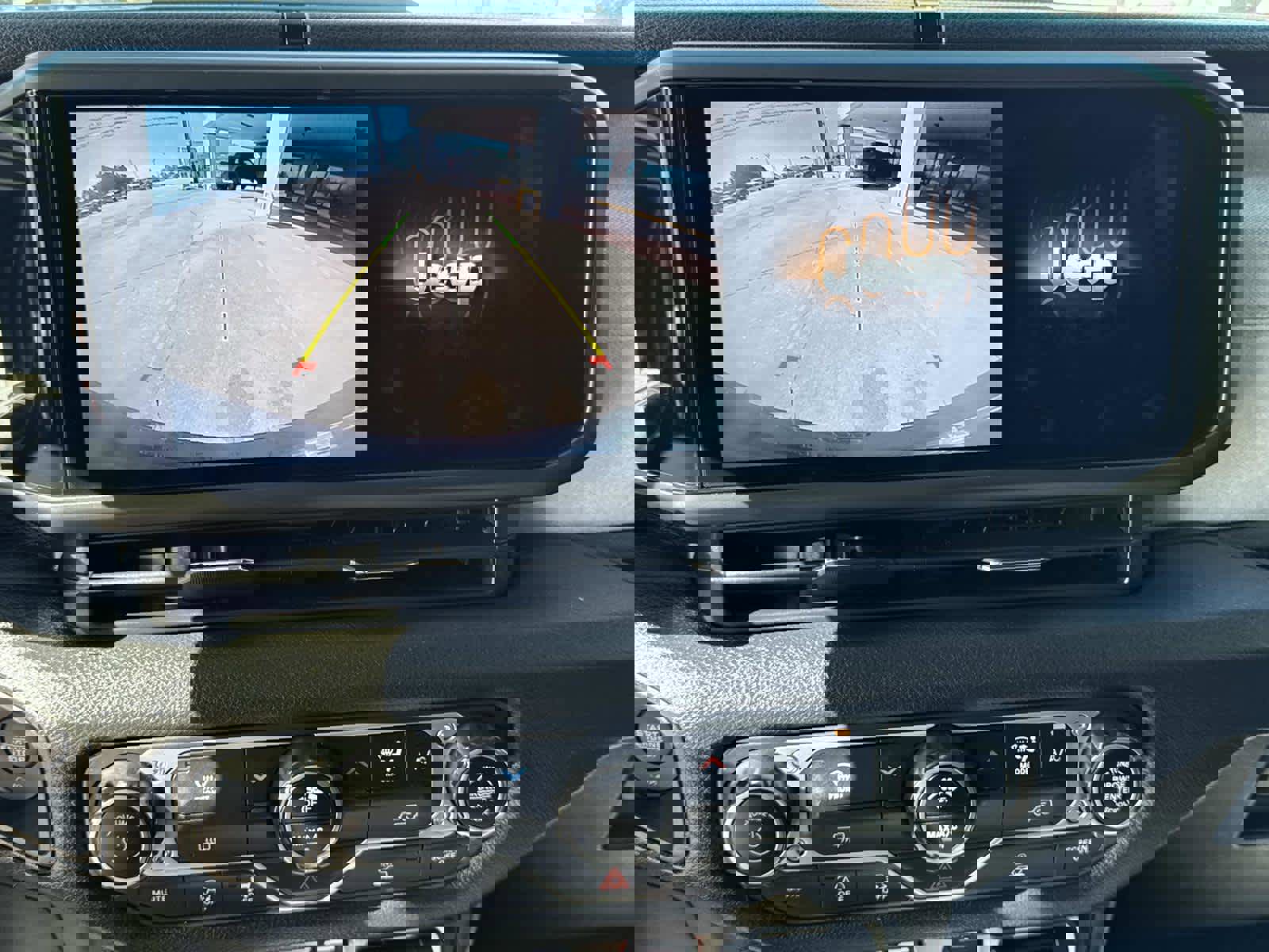 Used 2025 Jeep Wrangler Sport image 42