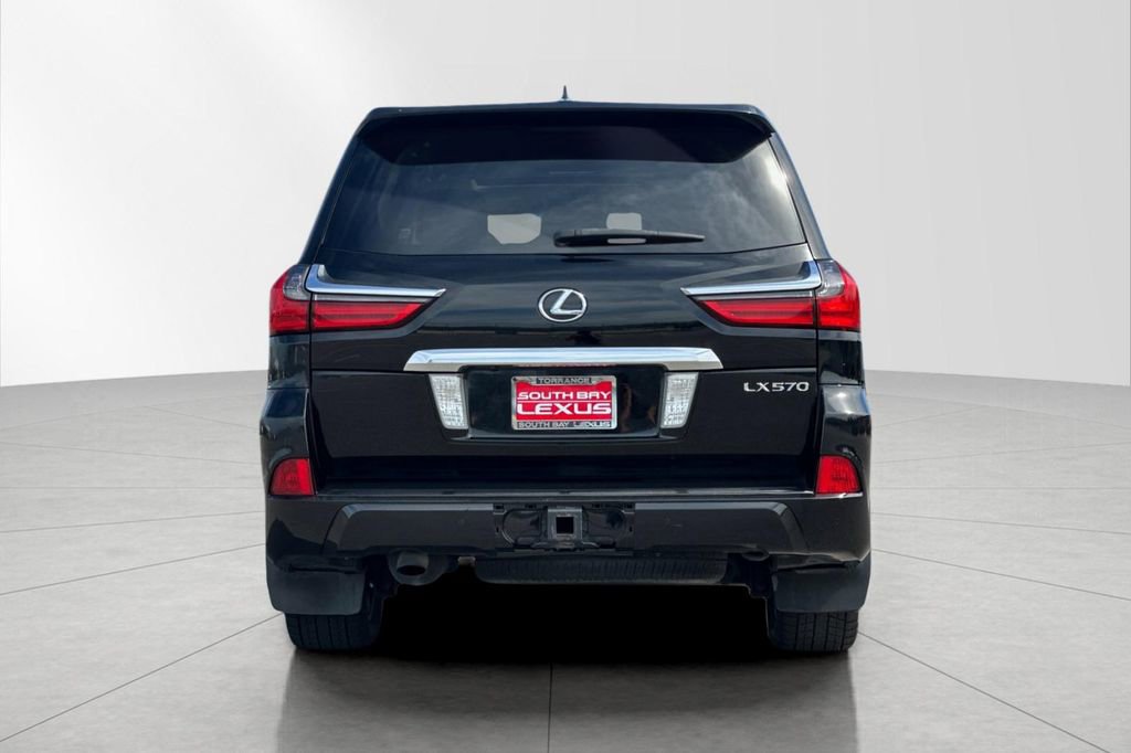 Used 2017 Lexus LX 570 4WD w/ Luxury Package image 5