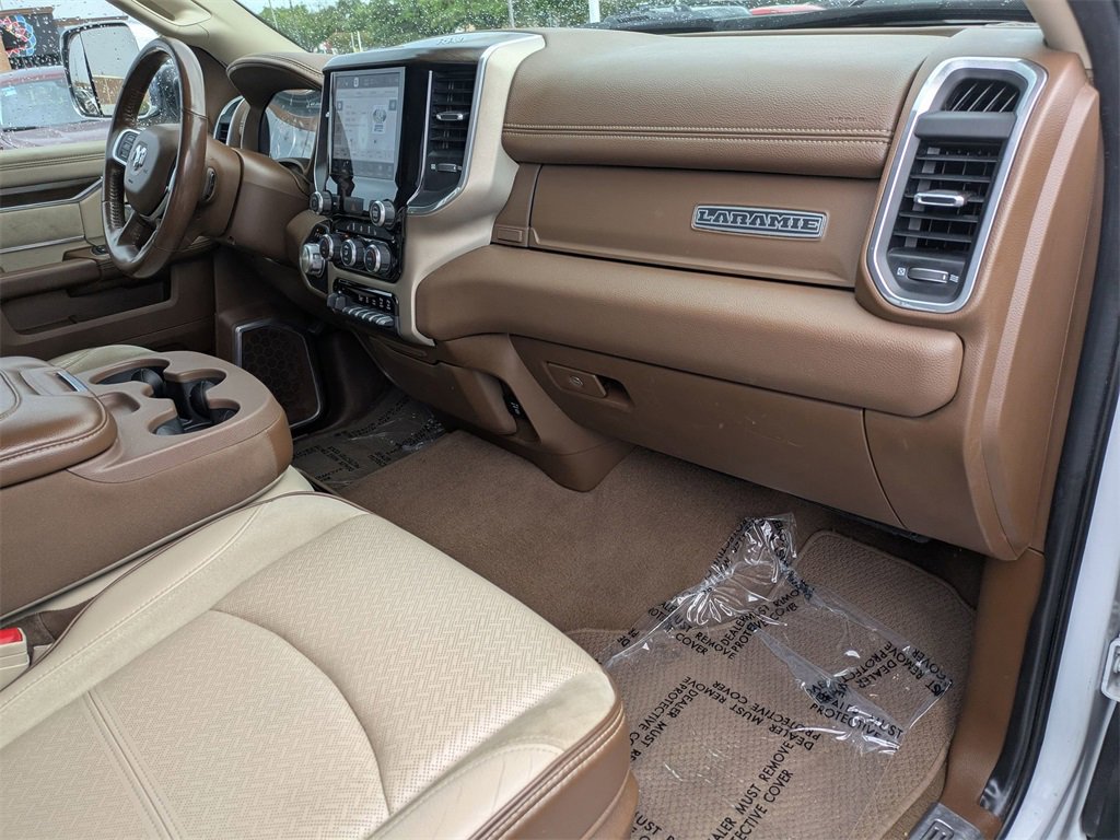 Used 2022 RAM 3500 Laramie w/ Chrome Appearance Group image 25