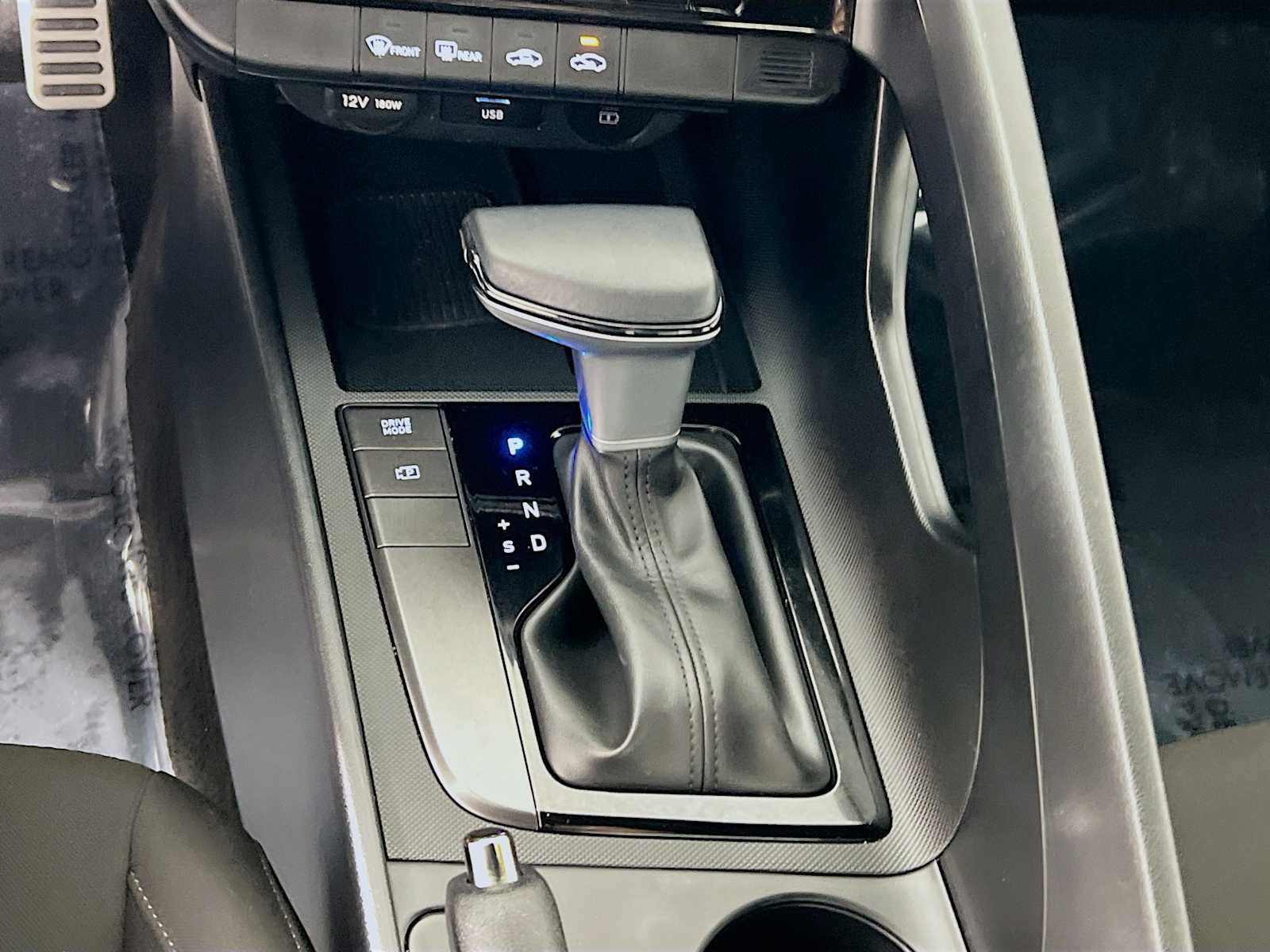 Certified 2025 Hyundai Elantra Sport image 16