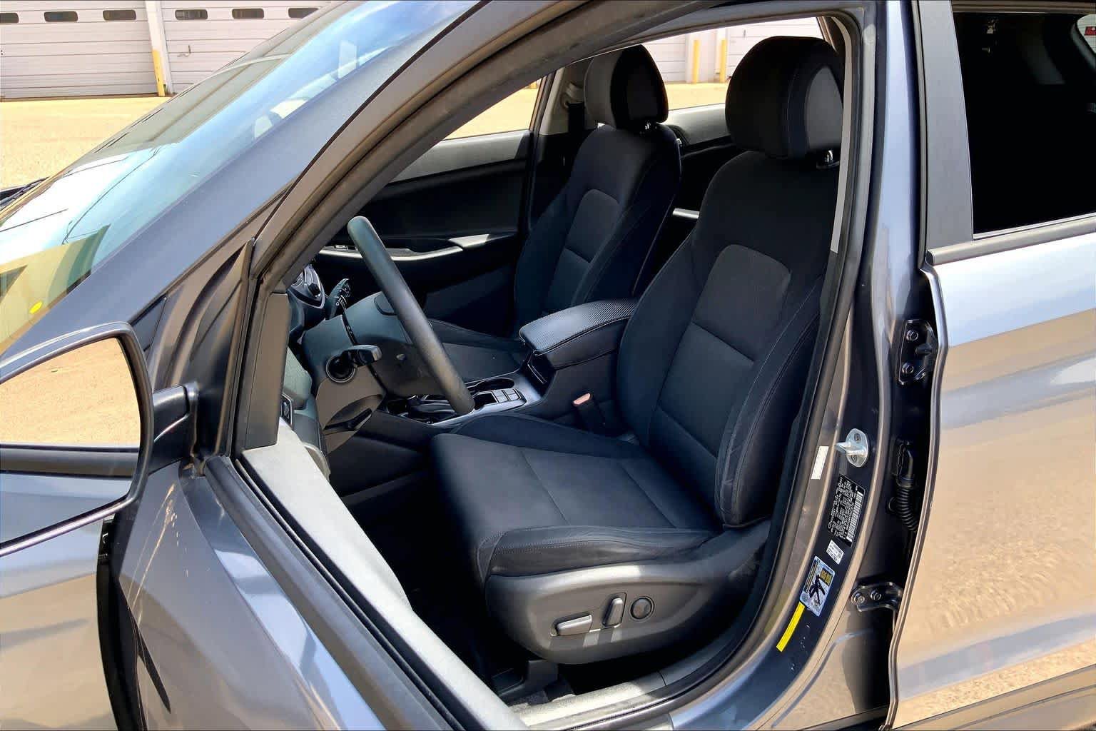 Used 2016 Hyundai Tucson SE w/ Option Group 02 FWD image 8